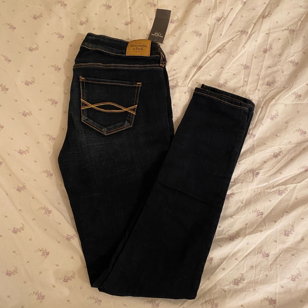 A&F super skinny jeans